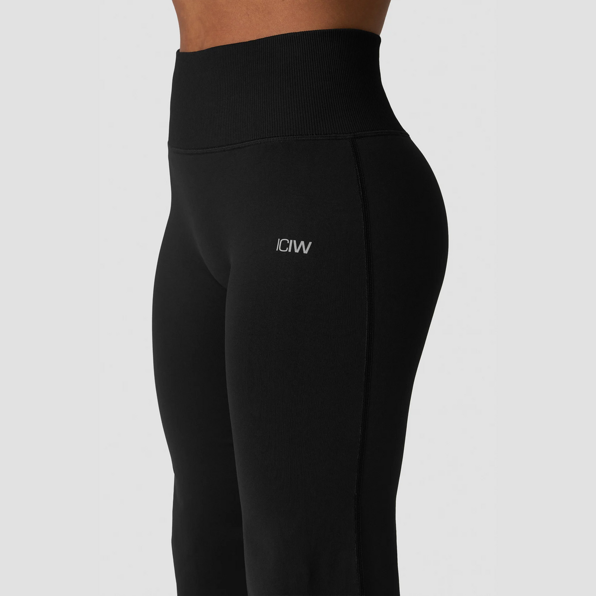 ICANIWILL Define Seamless Straight Pants