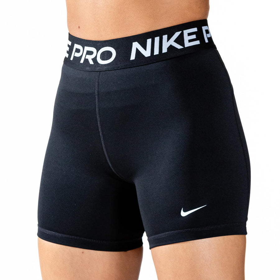 Nike Pro nuorten treenishortsit