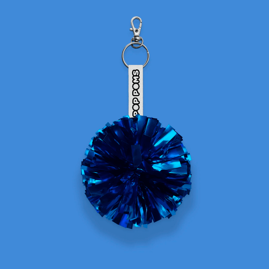 Royal blue metallic Pom Pom avaimenperä