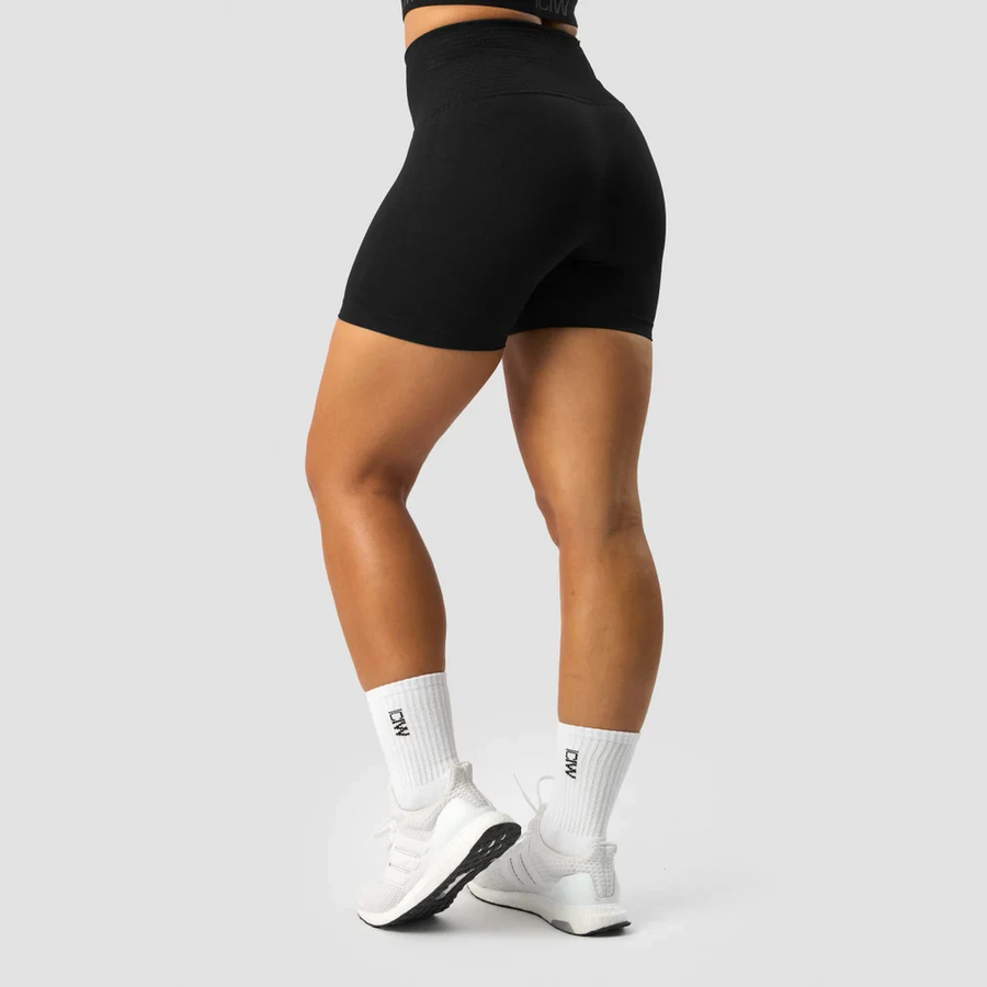 ICANIWILL Define Seamless Pocket Shorts Wmn